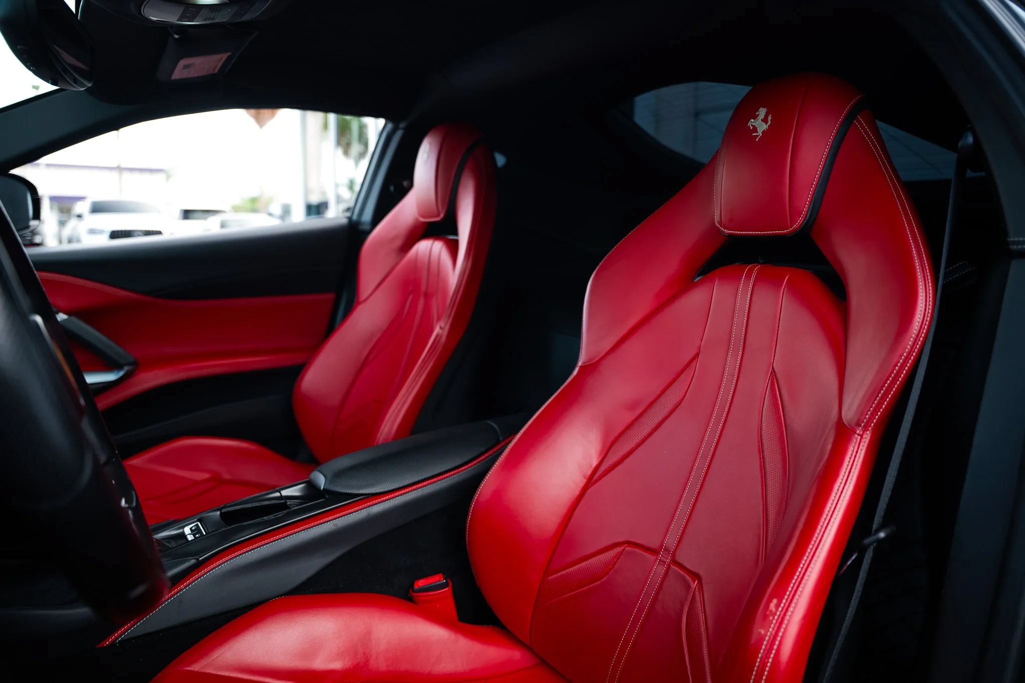 Used 2019 Ferrari 812 Superfast RWD image 15