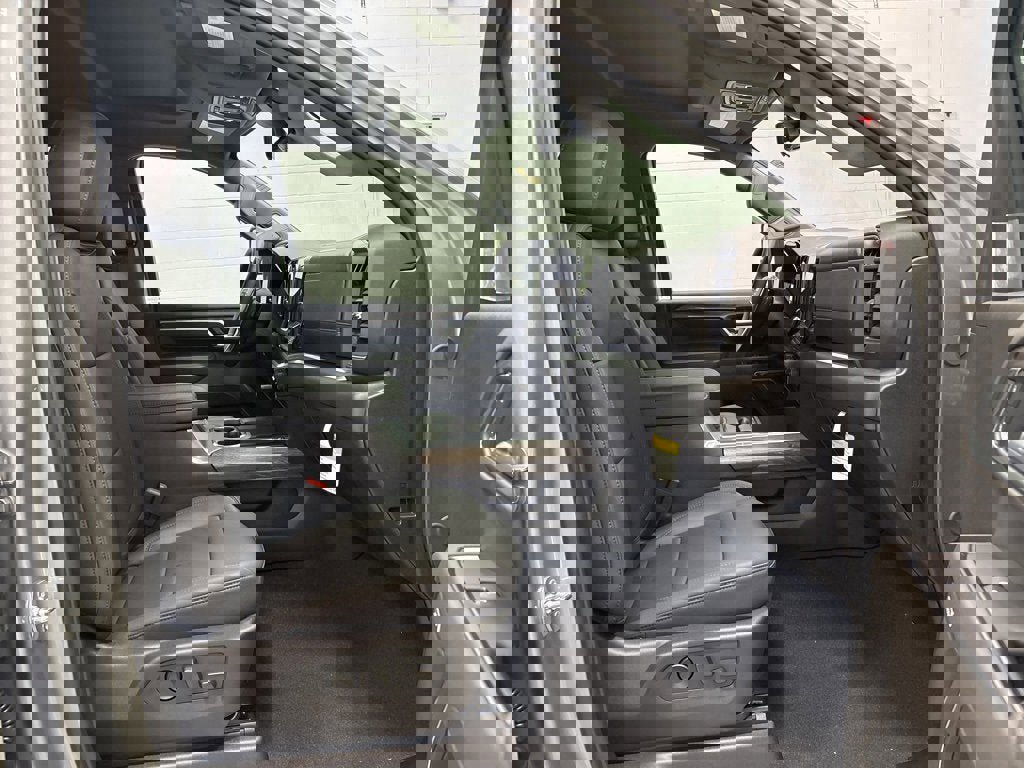 New 2026 Chevrolet Silverado 3500 LTZ w/ LTZ Plus Package image 36