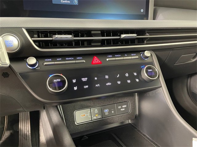 New 2025 Hyundai Sonata Limited image 6