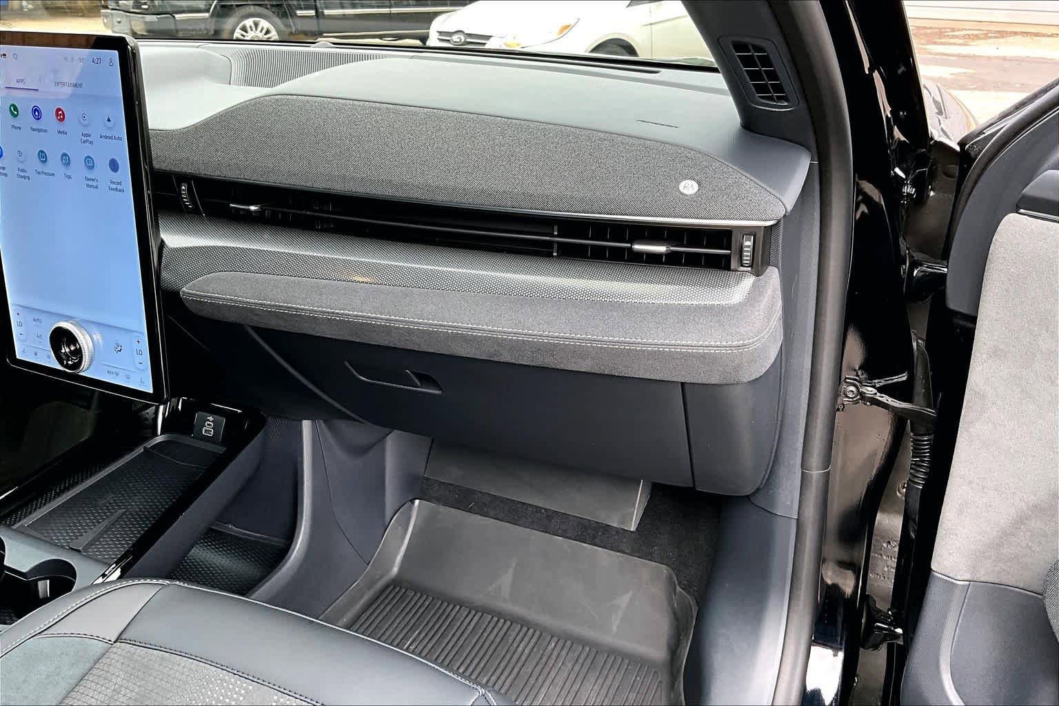 Used 2025 Ford Mustang Mach-E GT AWD/4WD image 18