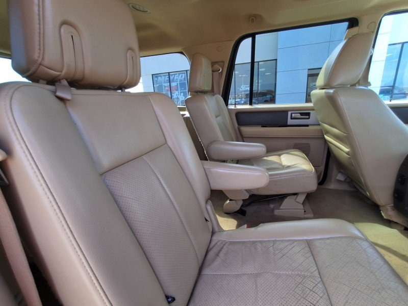 Used 2011 Ford Expedition EL XLT w/ 203A Rapid Spec Order Code AWD/4WD image 16