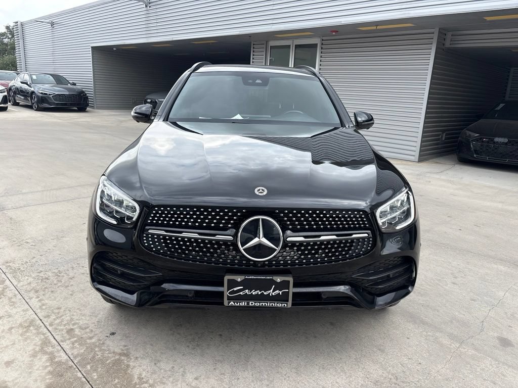 Used 2022 Mercedes-Benz GLC 300 image 2