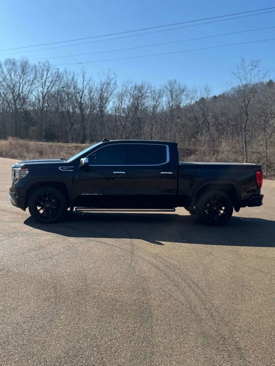 Used 2023 GMC Sierra 1500 Denali image 9