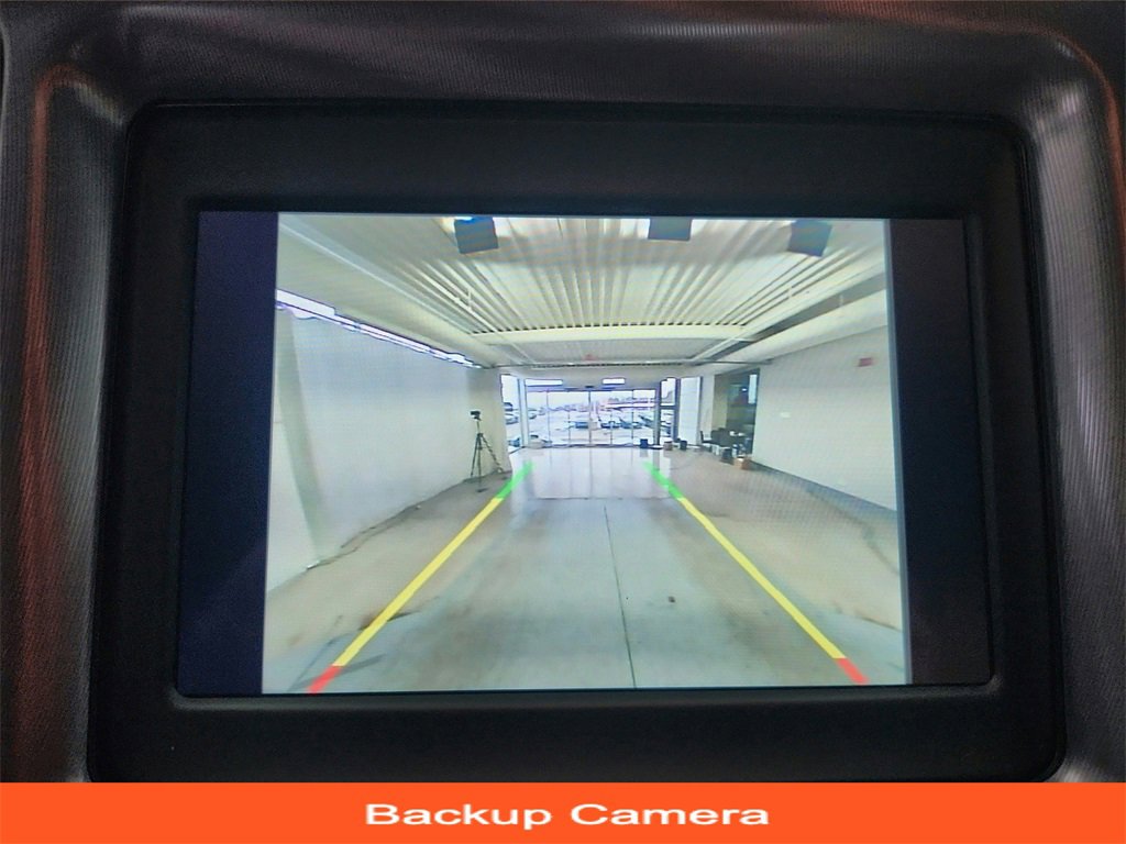 Used 2019 Dodge Challenger SXT image 15