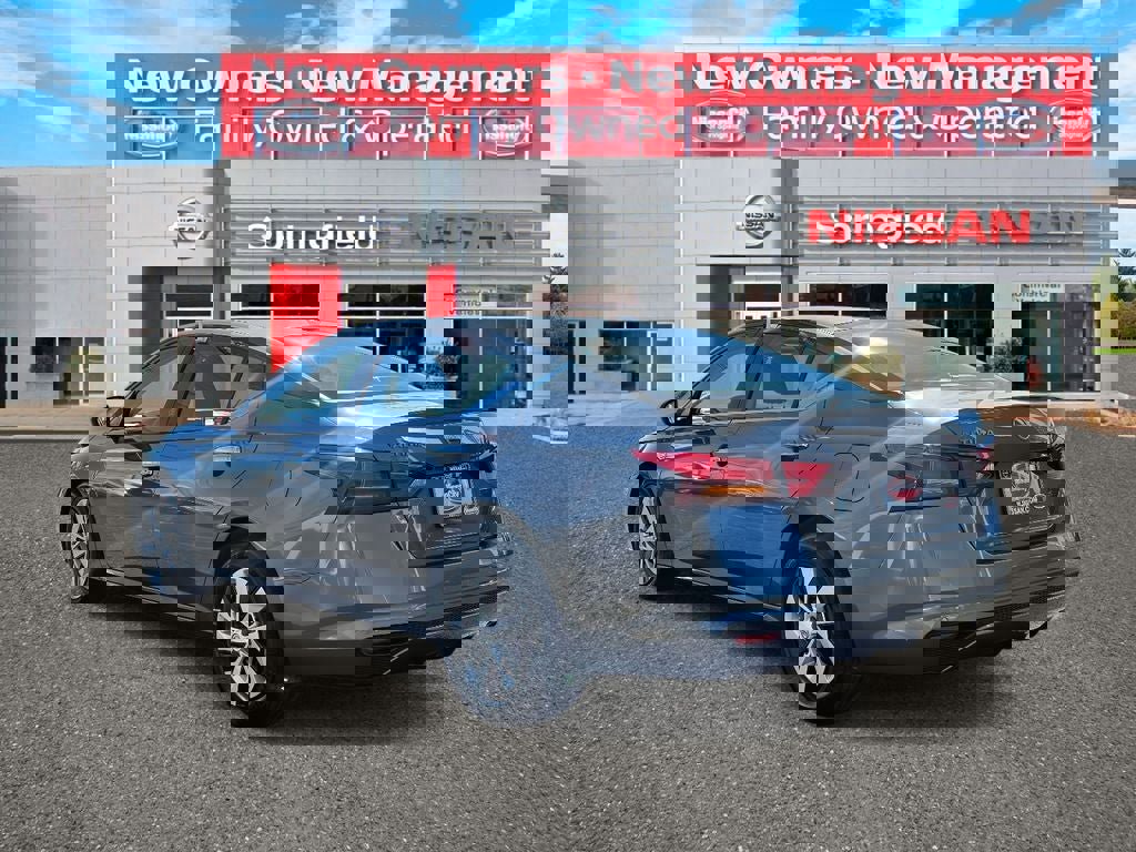 Used 2025 Nissan Altima 2.5 S image 6