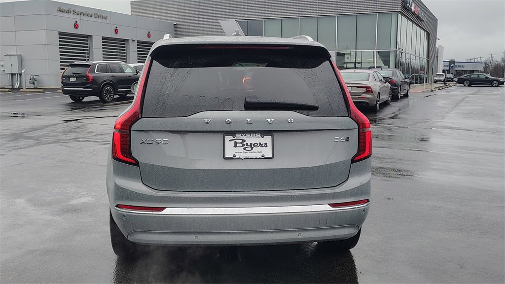 New 2026 Volvo XC90 B6 Ultra w/ Protection Package image 33