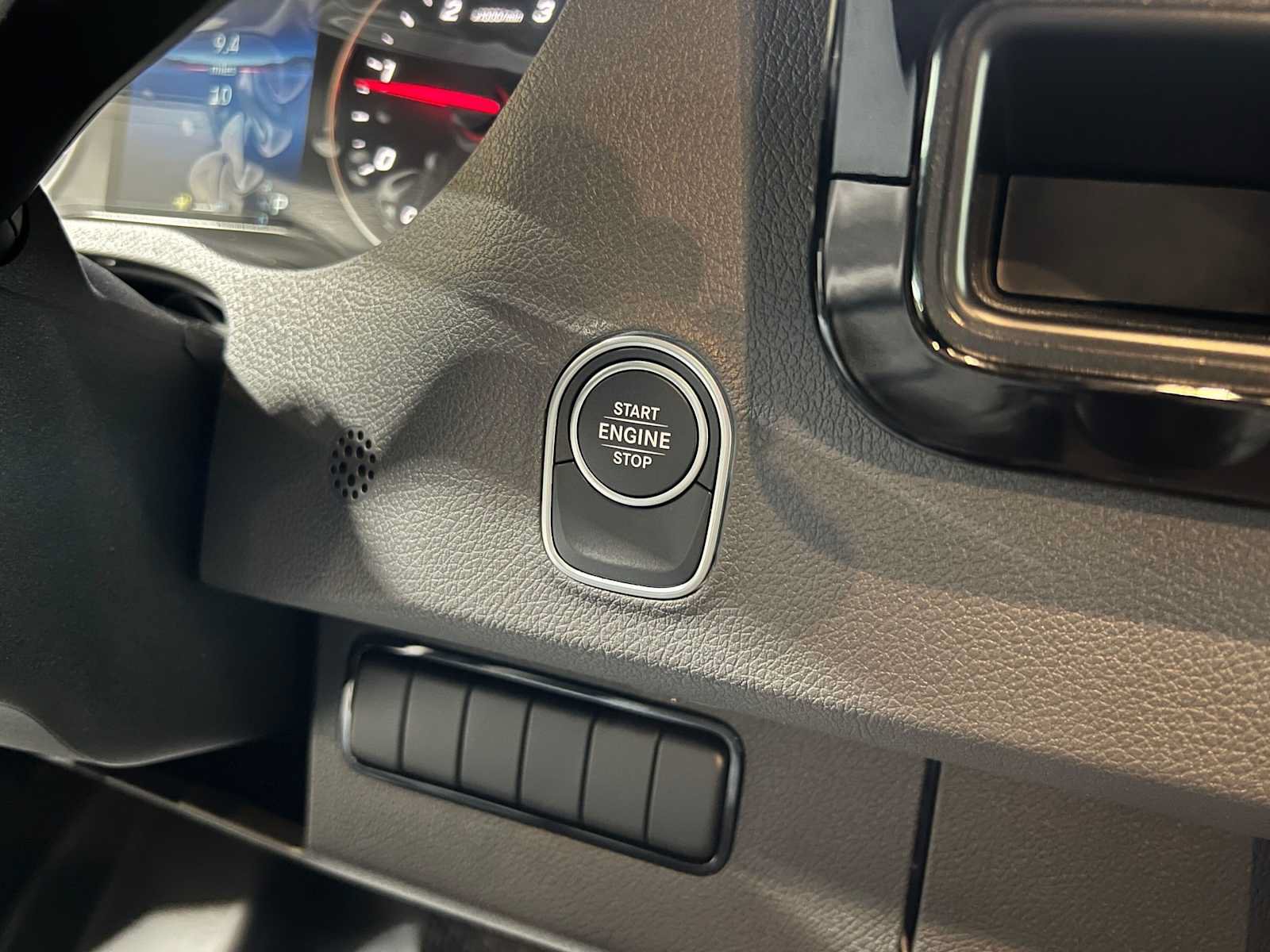 New 2025 Mercedes-Benz Sprinter 2500 image 29