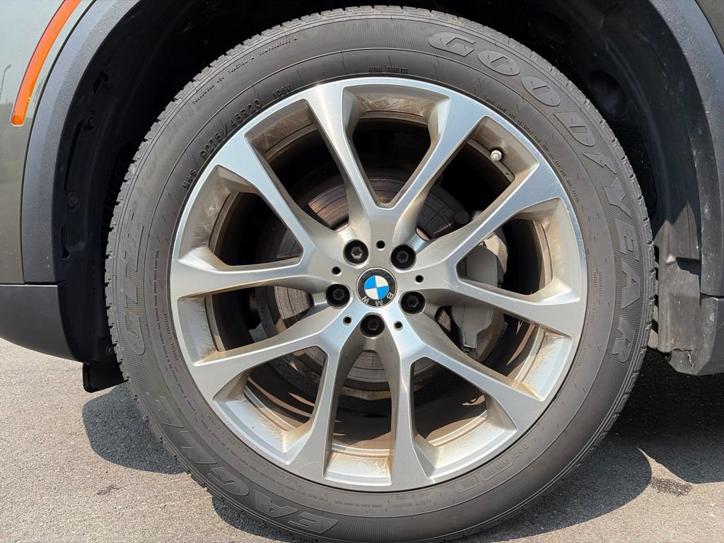Used 2023 BMW X5 xDrive40i w/ Premium Package AWD/4WD image 21