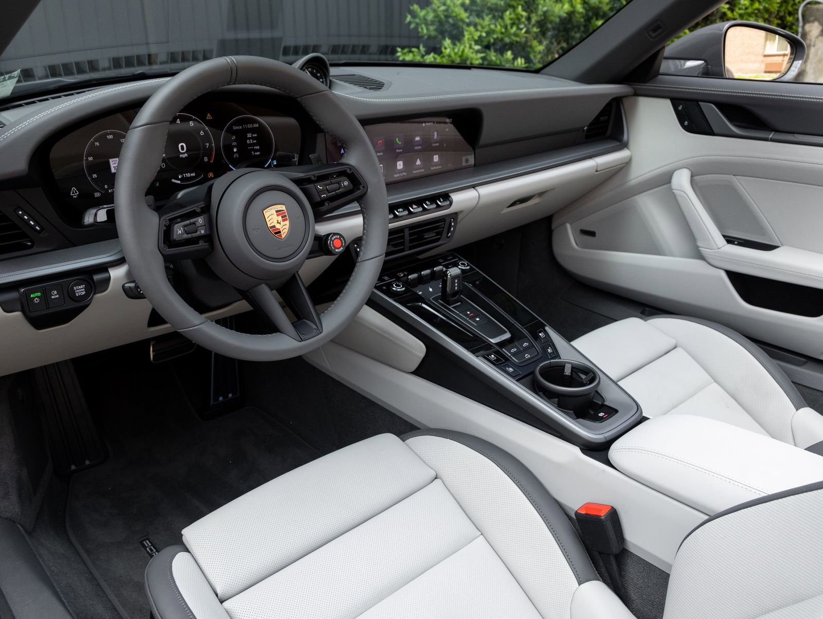 Certified 2026 Porsche 911 Carrera image 4