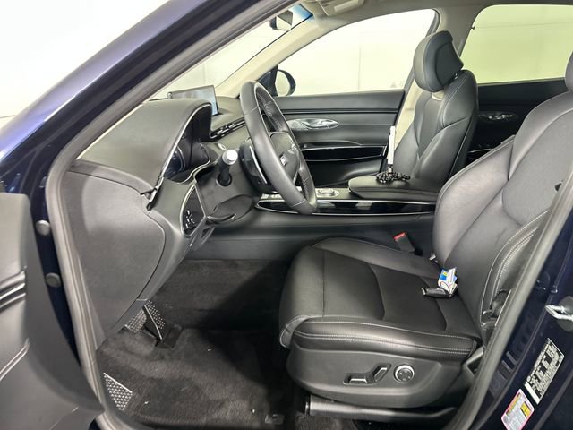 Used 2025 Genesis GV70 2.5T image 11