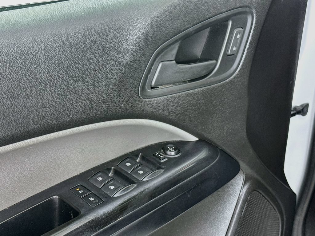 Used 2017 Chevrolet Colorado W/T w/ Custom Special Edition RWD image 19