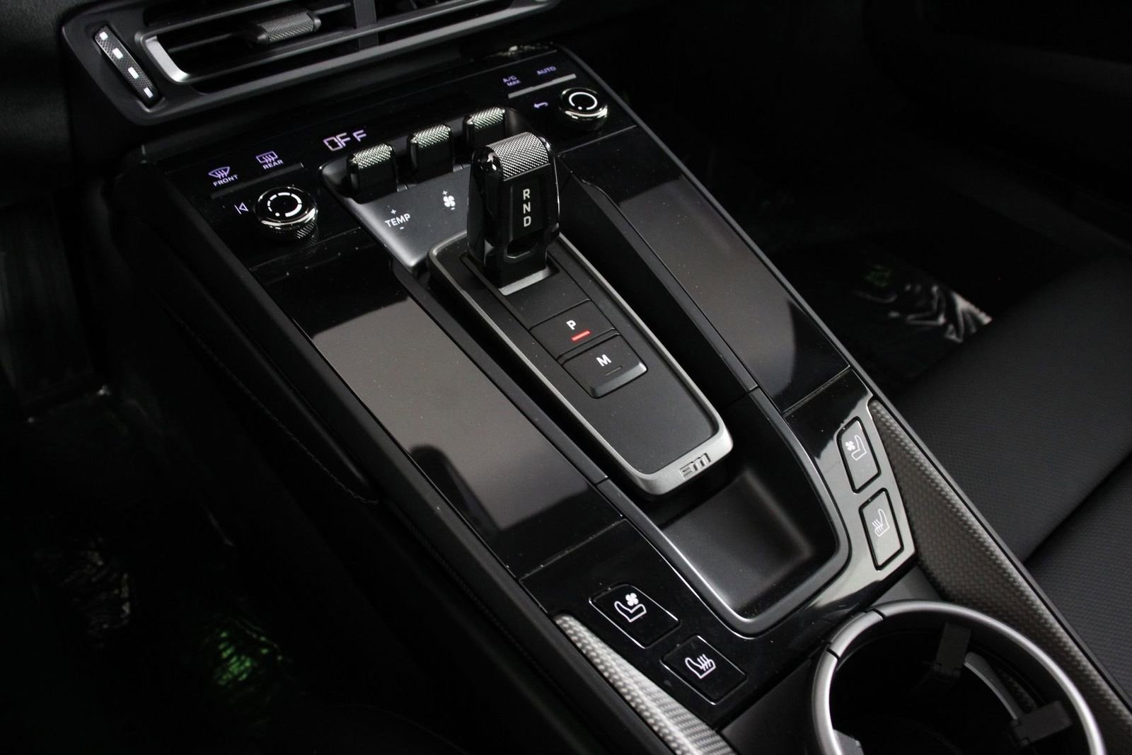 Certified 2024 Porsche 911 Carrera GTS image 18