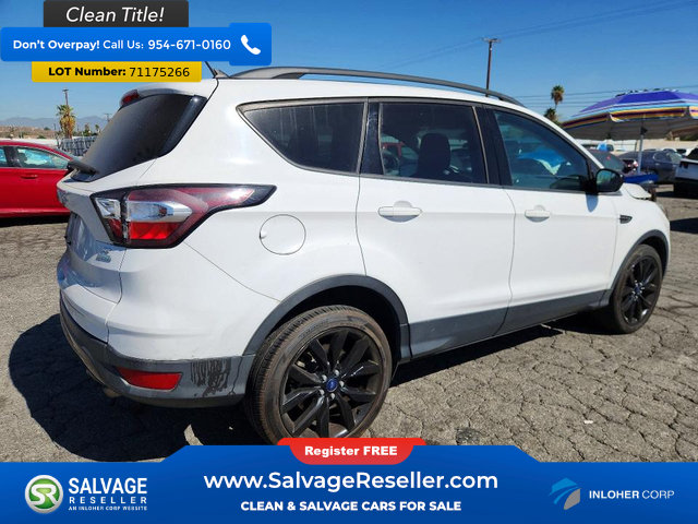Used 2018 Ford Escape SE w/ SE Sport Appearance Package FWD image 4