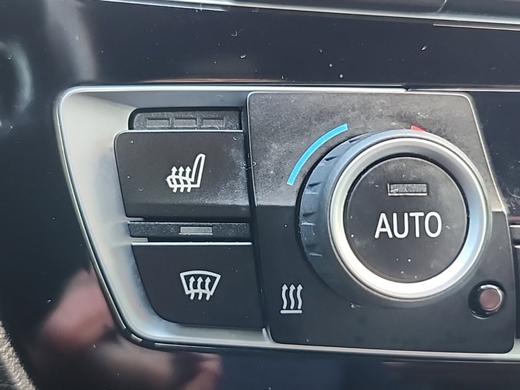 Used 2018 BMW M240i xDrive Convertible image 34