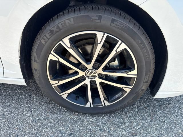 Used 2026 Volkswagen Jetta Sport FWD image 21