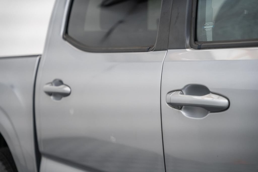 Certified 2021 Toyota Tacoma SR AWD/4WD image 16