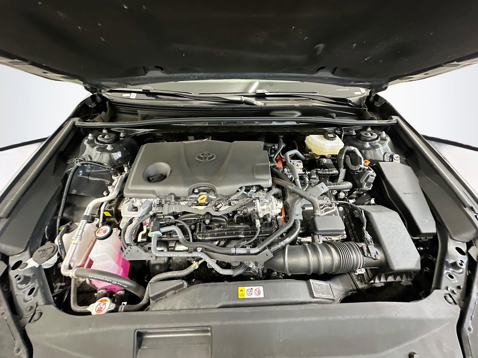 Used 2025 Toyota Camry LE image 34