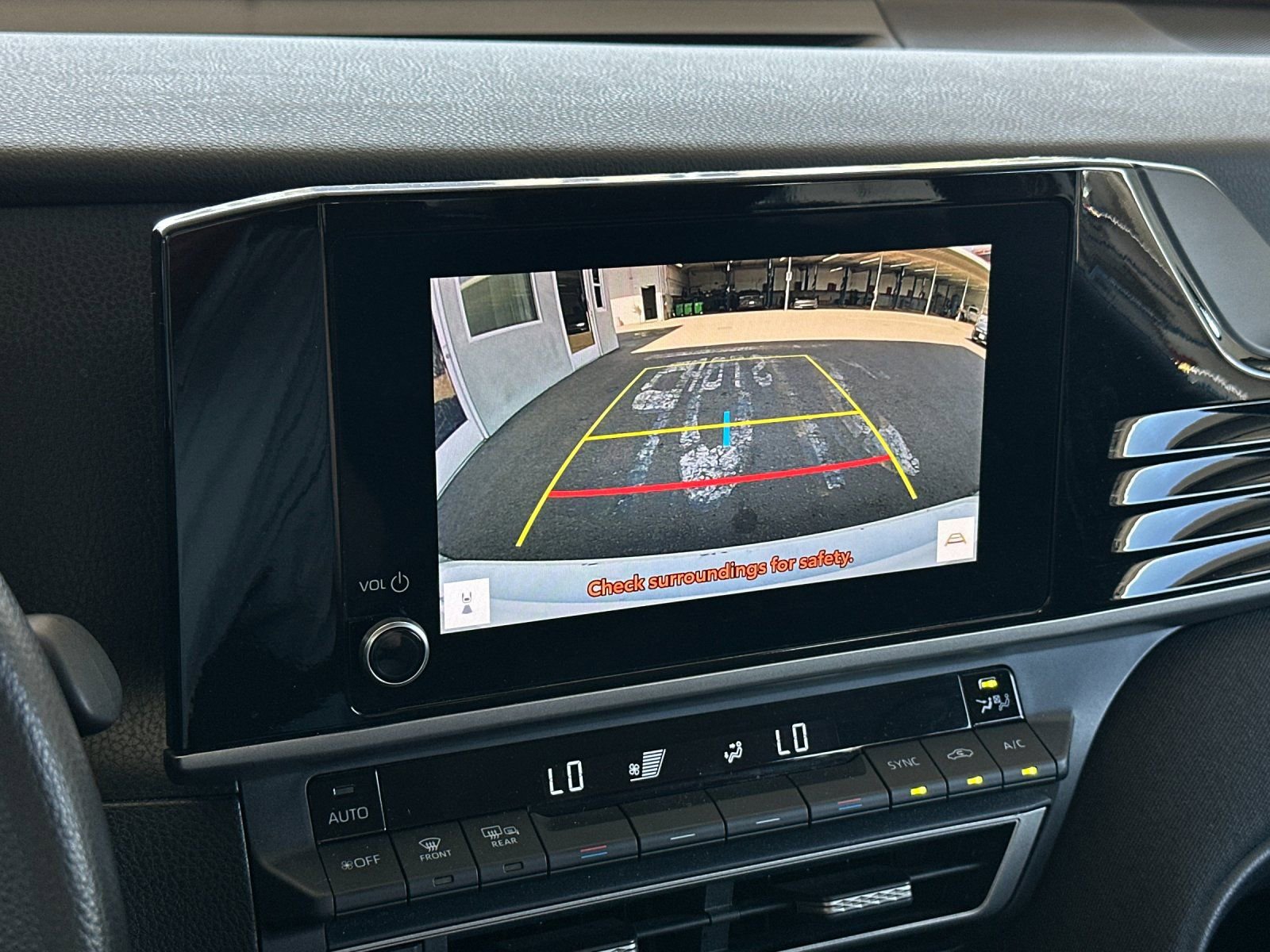 Used 2025 Toyota Camry LE FWD image 16