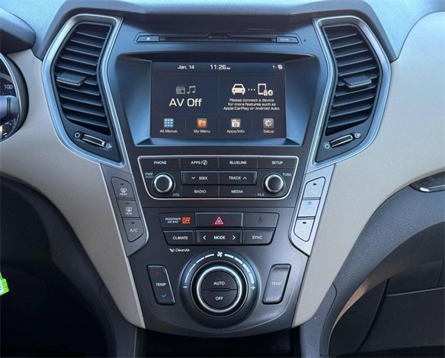 Used 2017 Hyundai Santa Fe SE image 14