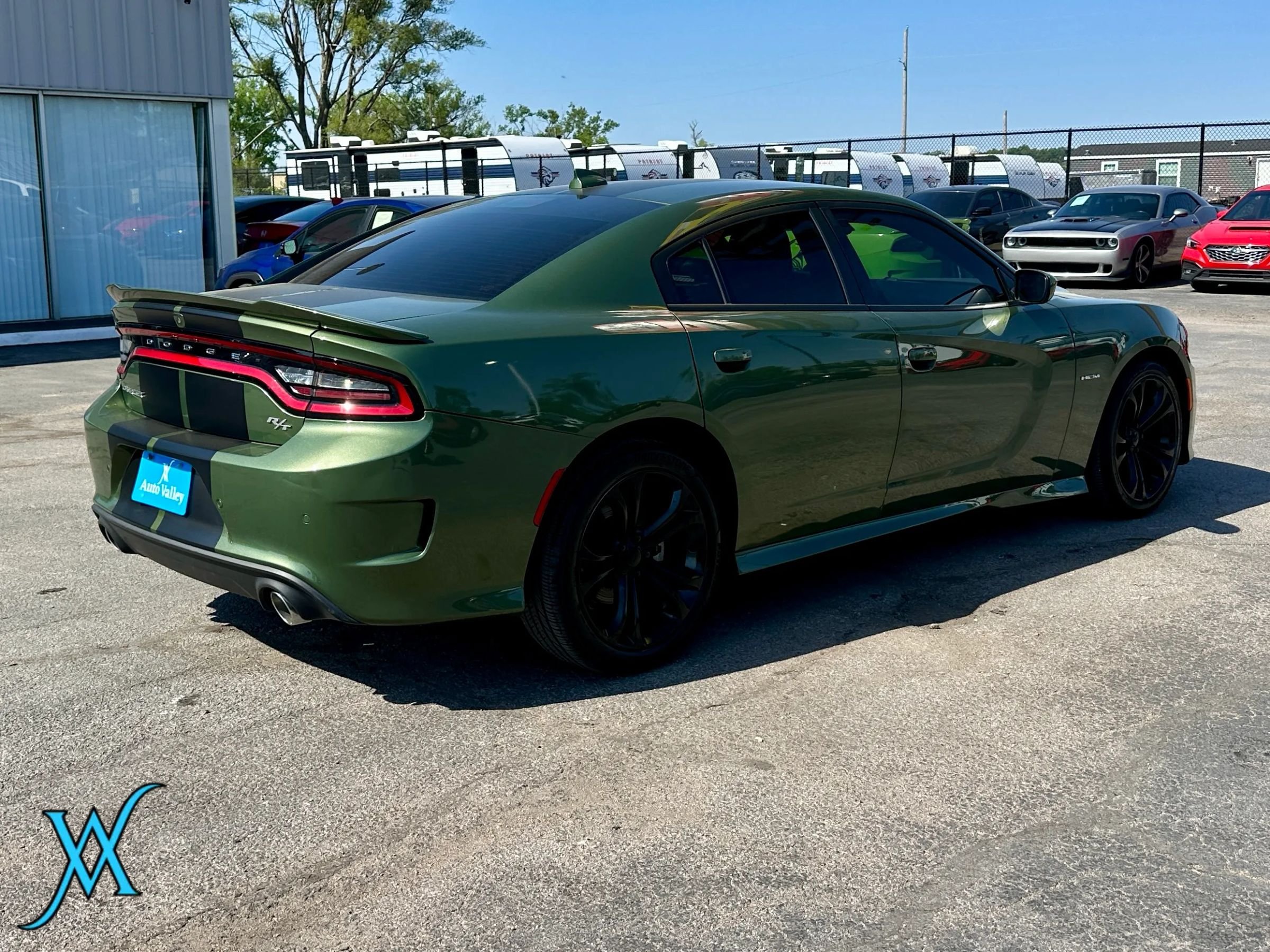Used 2022 Dodge Charger R/T w/ Cold Weather Package RWD image 7