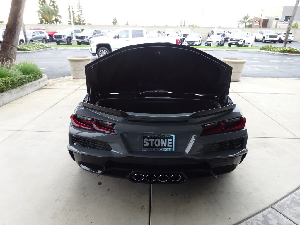 Used 2025 Chevrolet Corvette Z06 RWD image 24