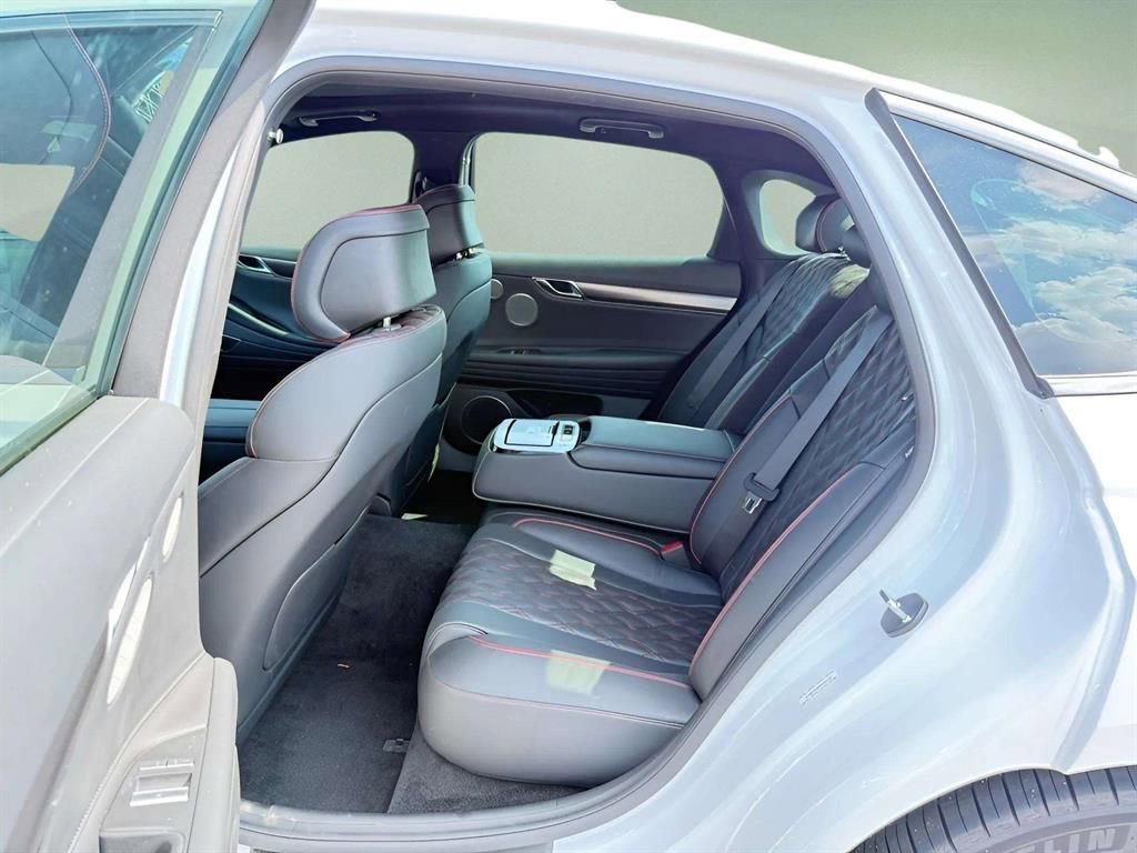 Used 2024 Genesis G80 3.5T Sport image 13