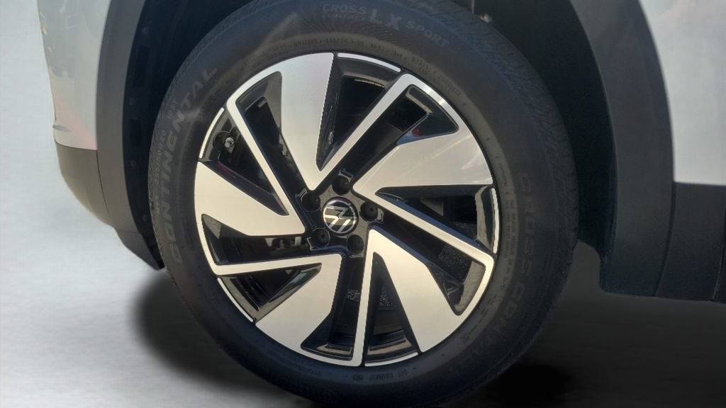 Used 2024 Volkswagen Atlas SE FWD image 3