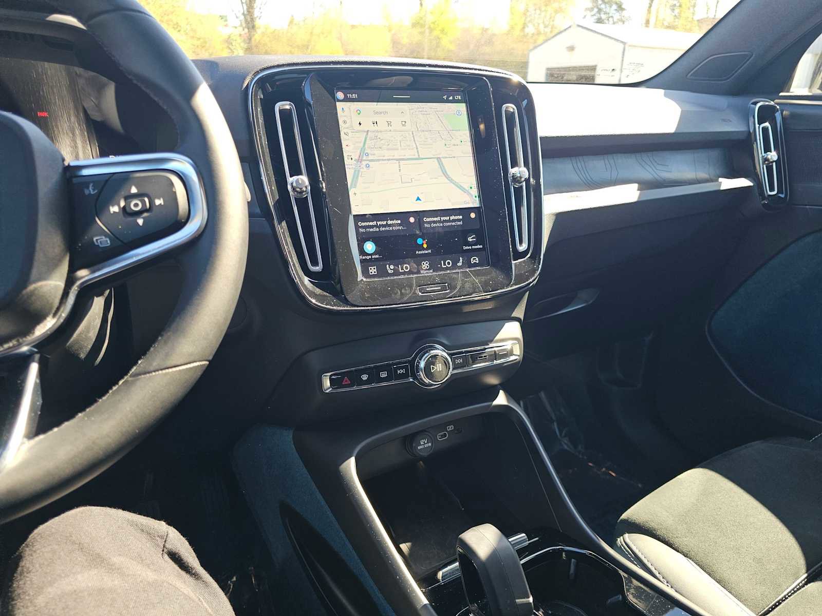 Certified 2023 Volvo C40 P8 Recharge Plus w/ Climate Package image 29