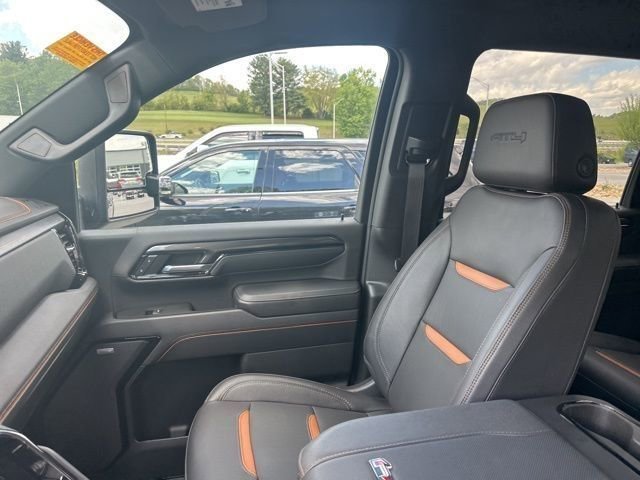 Used 2024 GMC Sierra 2500 AT4 w/ AT4 Preferred Package image 36