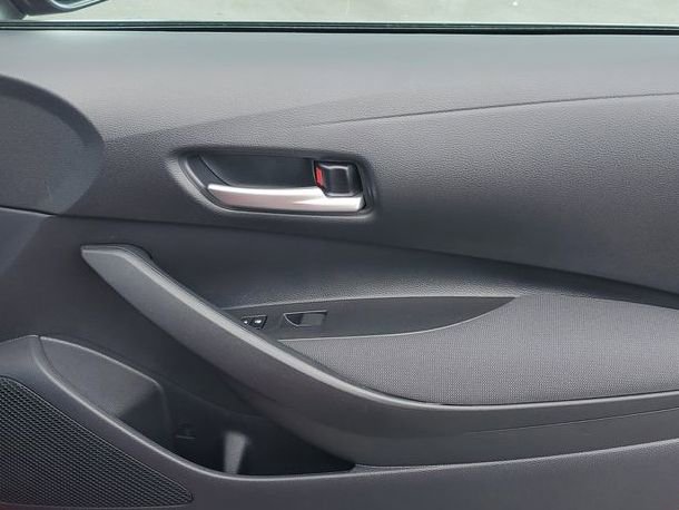 New 2026 Toyota Corolla SE image 32