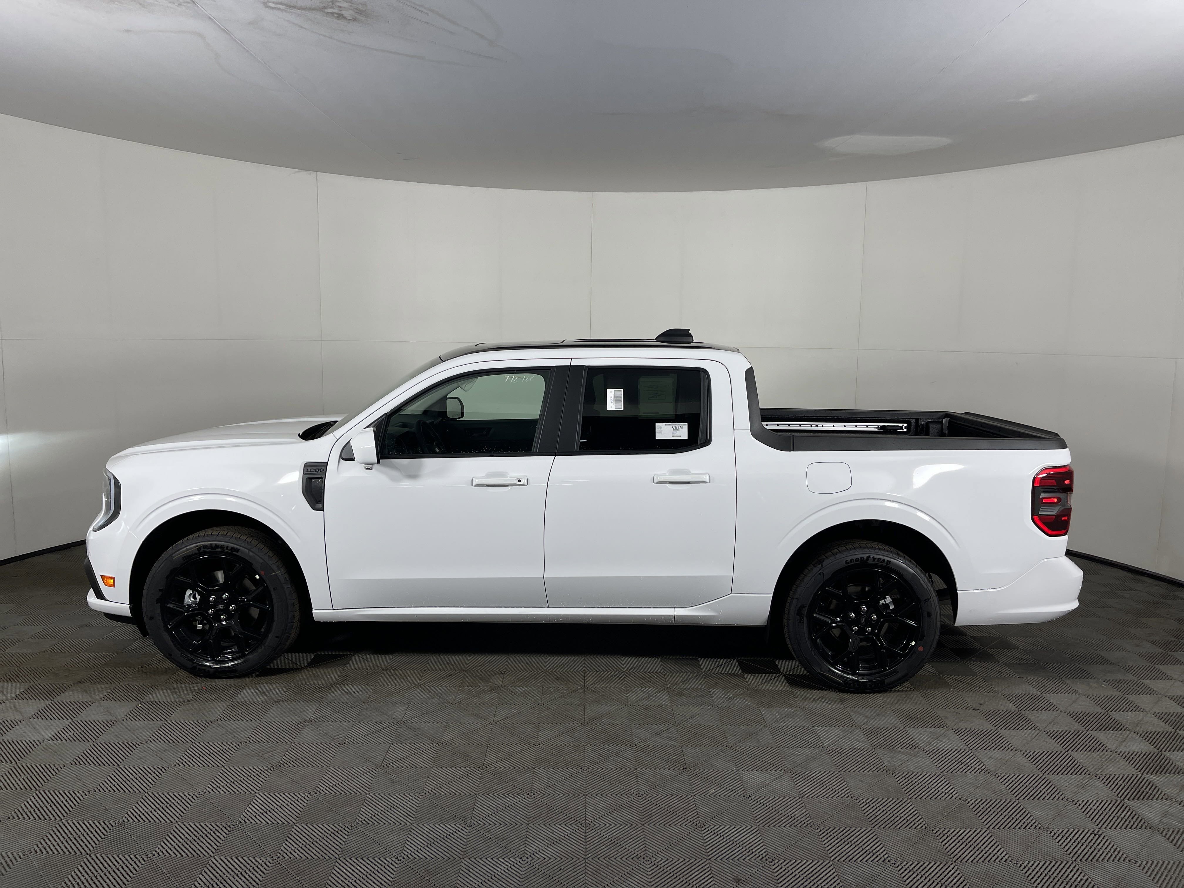 New 2025 Ford Maverick Lobo image 3