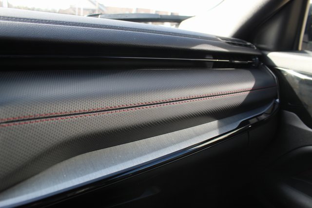 Used 2025 Jeep Compass Trailhawk w/ Trailhawk Elite Group image 26