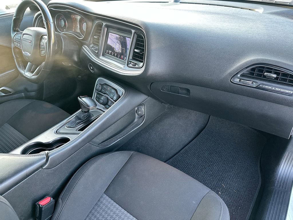 Used 2020 Dodge Challenger GT w/ Performance Handling Group image 38