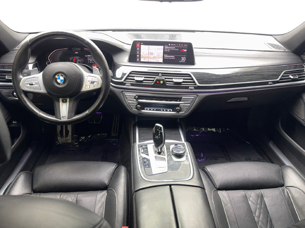 Used 2022 BMW 750i xDrive w/ Executive Package AWD/4WD image 54