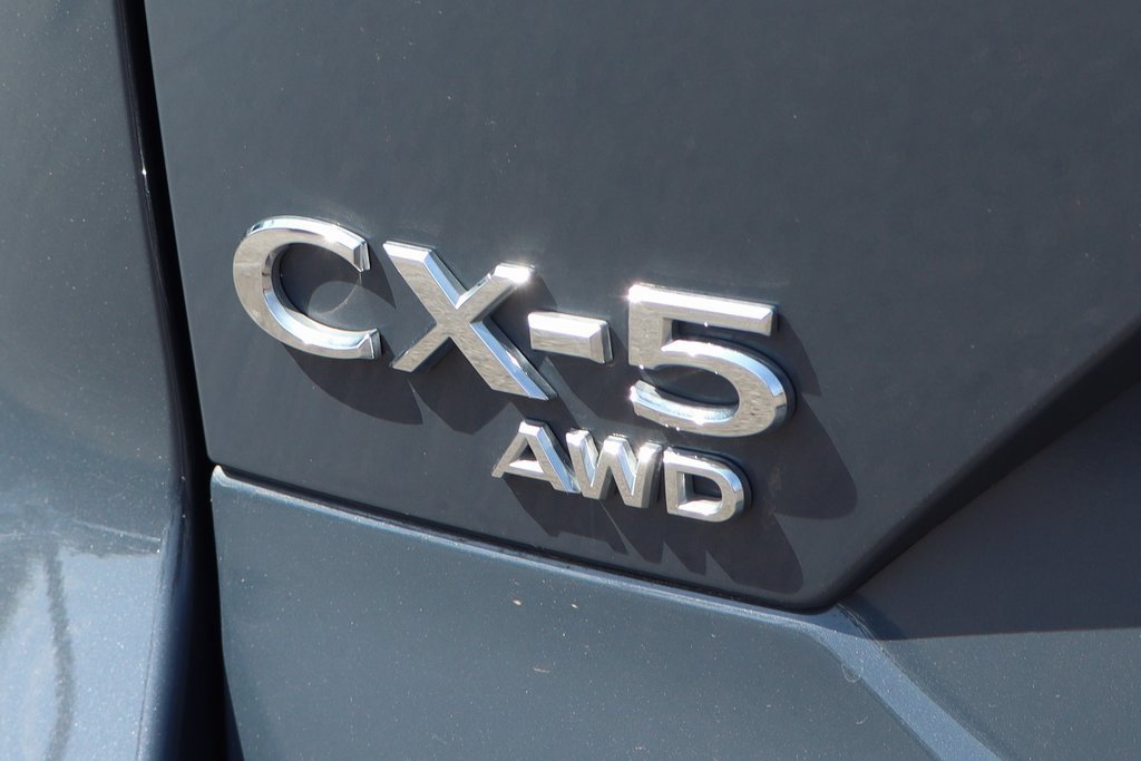 Used 2022 MAZDA CX-5 Carbon Edition image 45