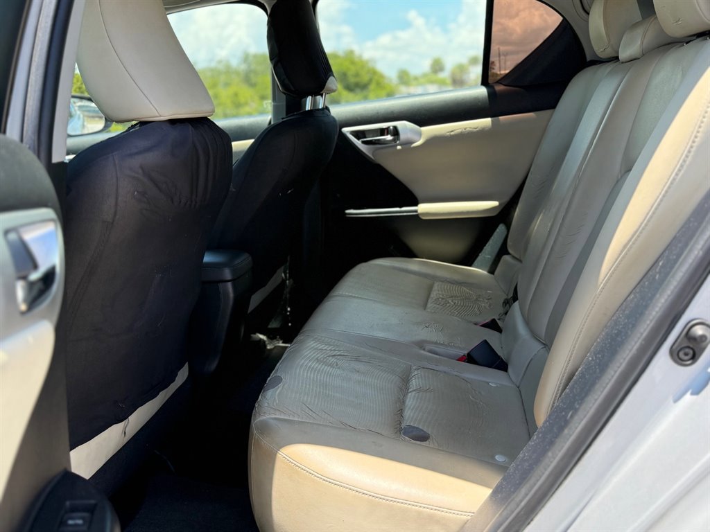 Used 2012 Lexus CT 200h Premium w/ Premium Audio Pkg image 10