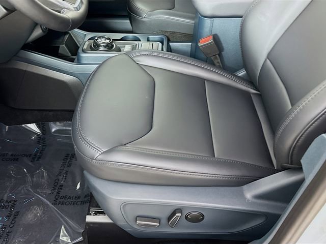 New 2026 Ford Maverick Lariat w/ Black Appearance Package image 20