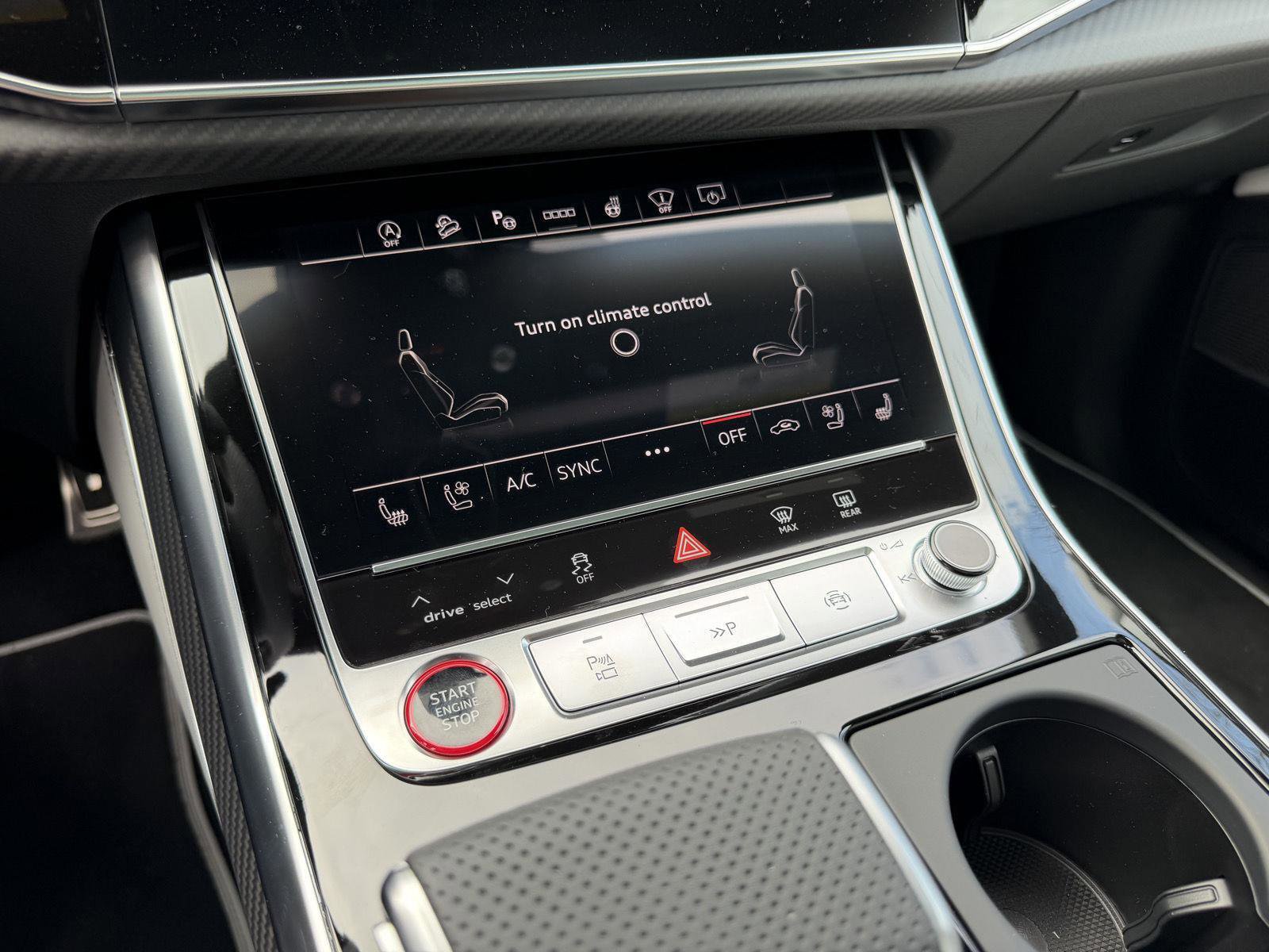 New 2026 Audi RS Q8 performance image 22