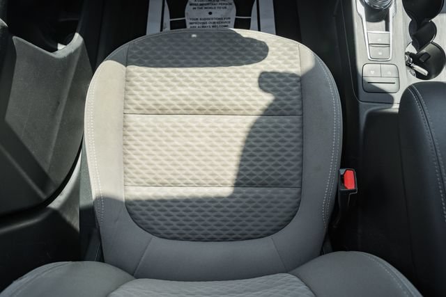 Used 2020 Ford Escape SE FWD image 40