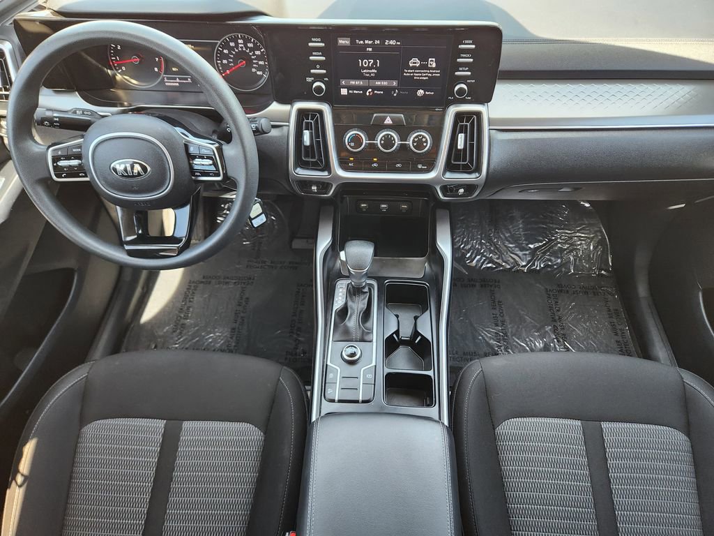 Used 2021 Kia Sorento LX image 24