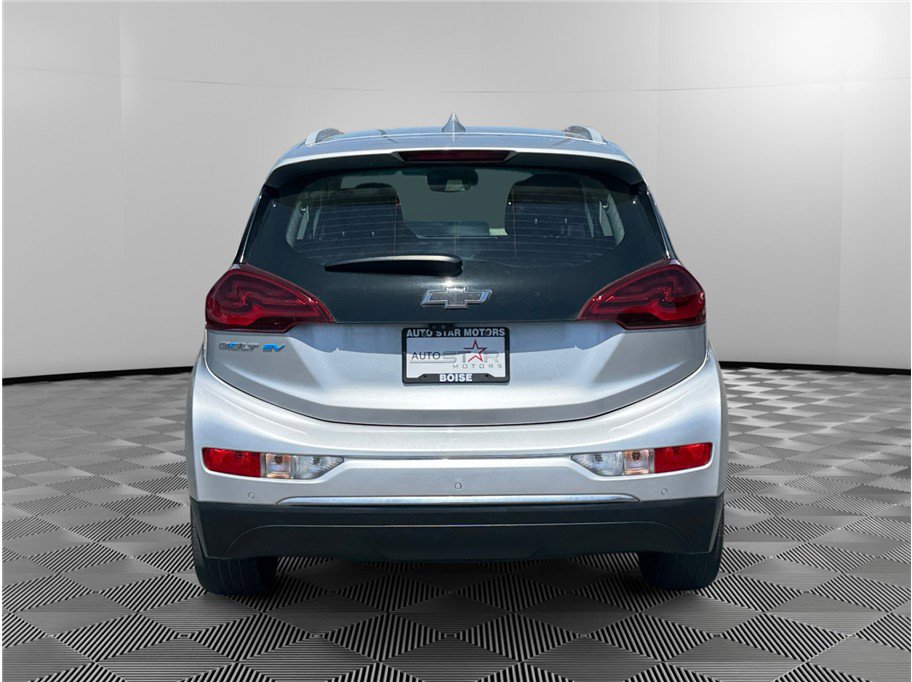 Used 2018 Chevrolet Bolt Premier w/ Driver Confidence II Package FWD image 4