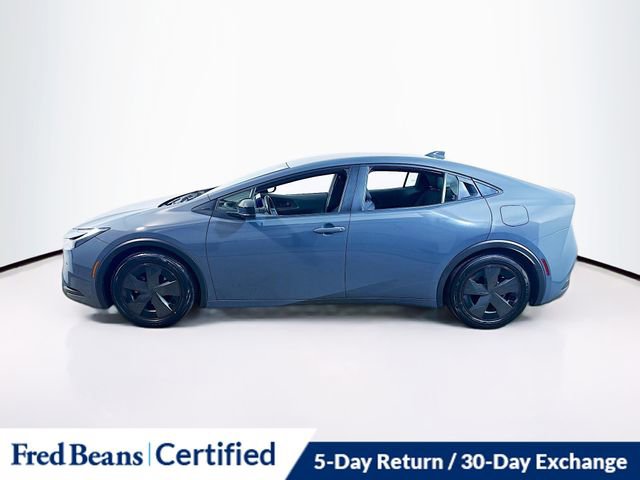 Used 2023 Toyota Prius LE image 6