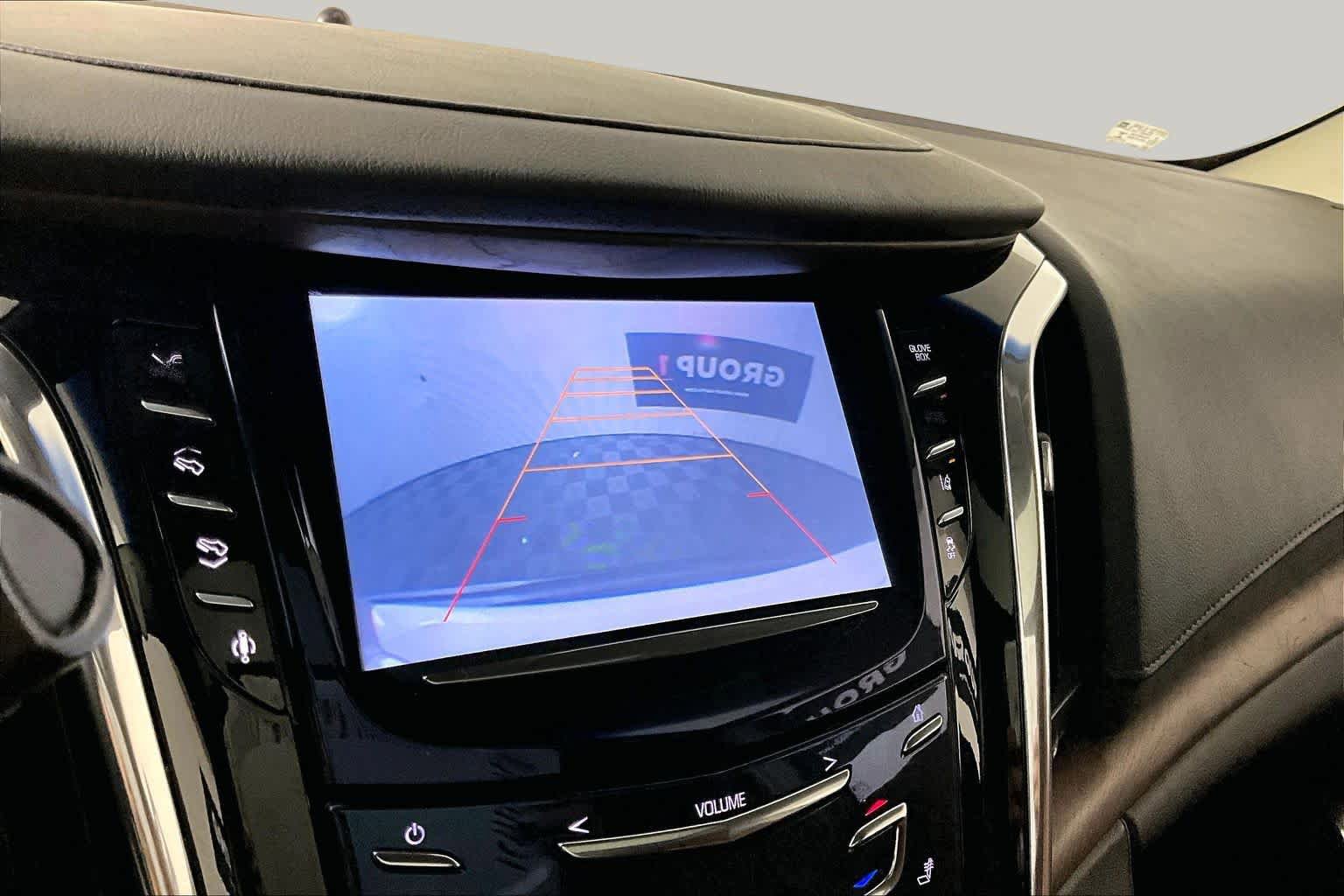 Used 2015 Cadillac Escalade Premium RWD image 25