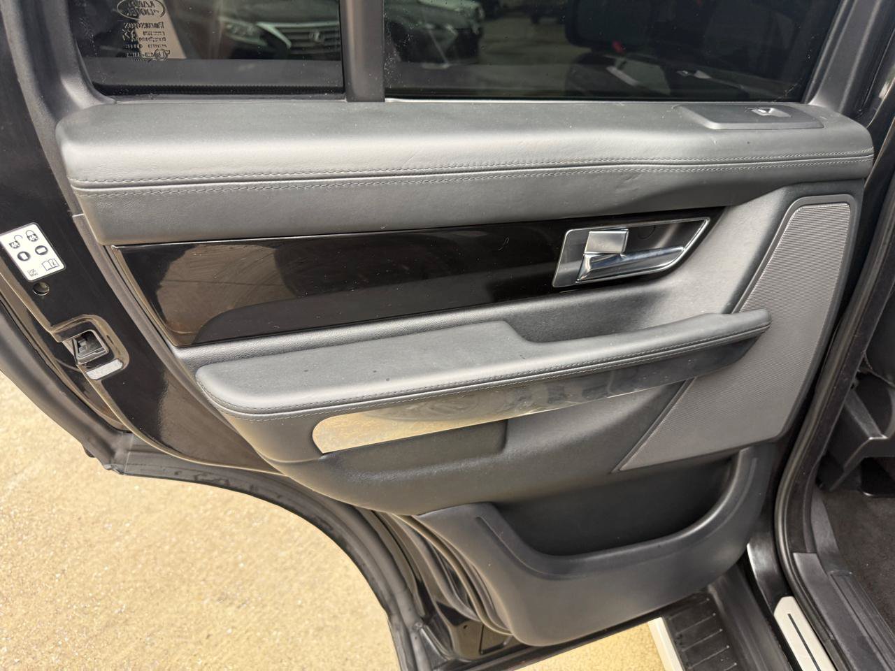 Used 2013 Land Rover Range Rover Sport Supercharged w/ Vision Assist Pkg AWD/4WD image 27