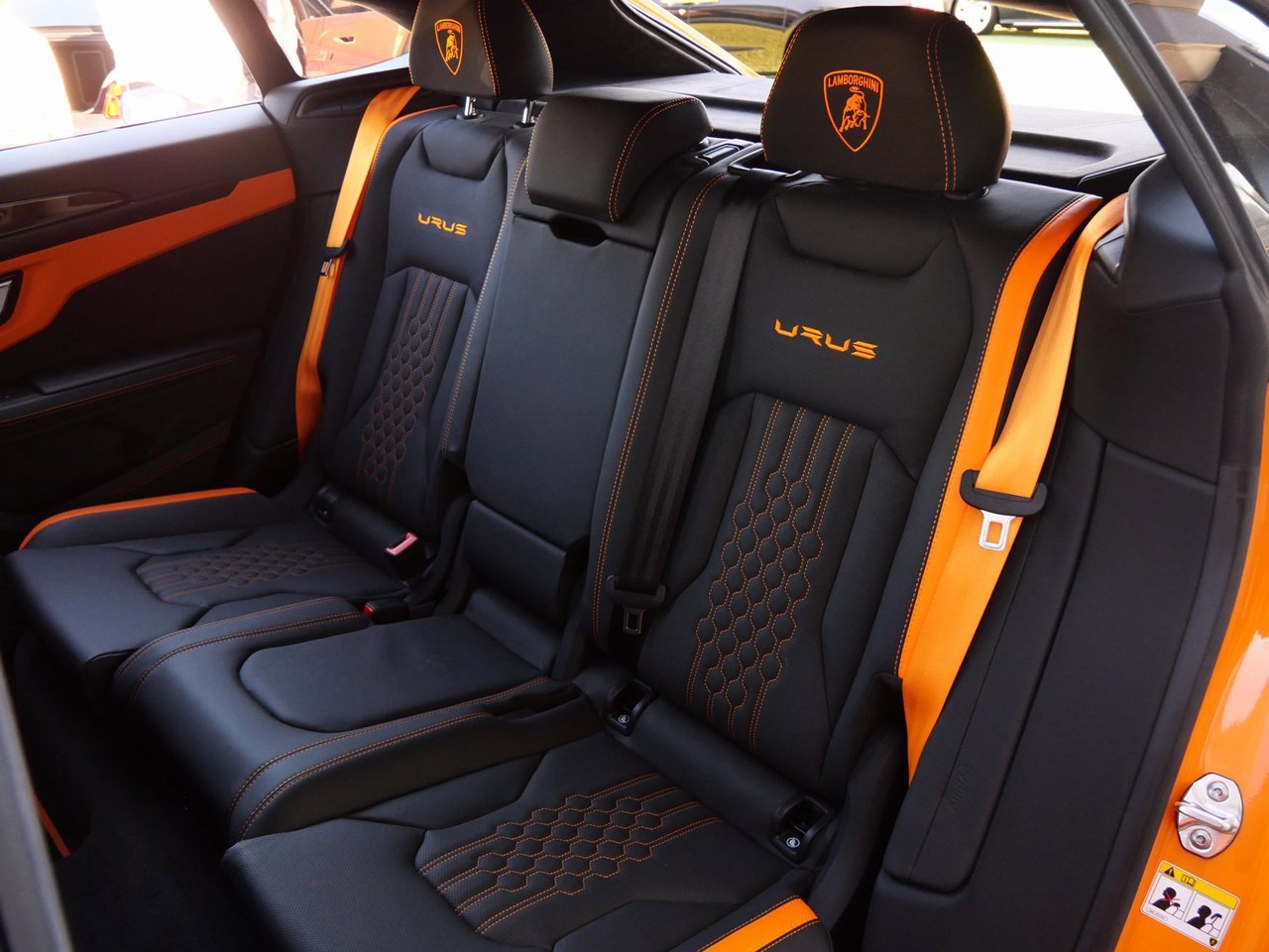Used 2024 Lamborghini Urus S image 6