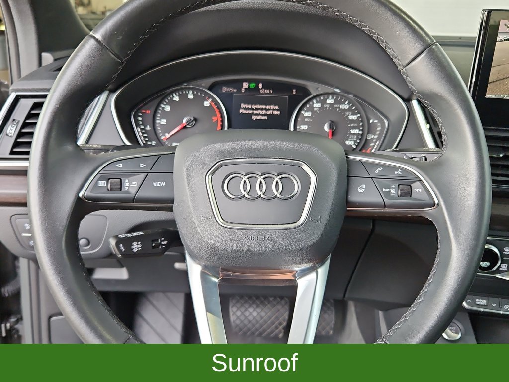Used 2023 Audi Q5 2.0T Premium w/ Convenience Package AWD/4WD image 10