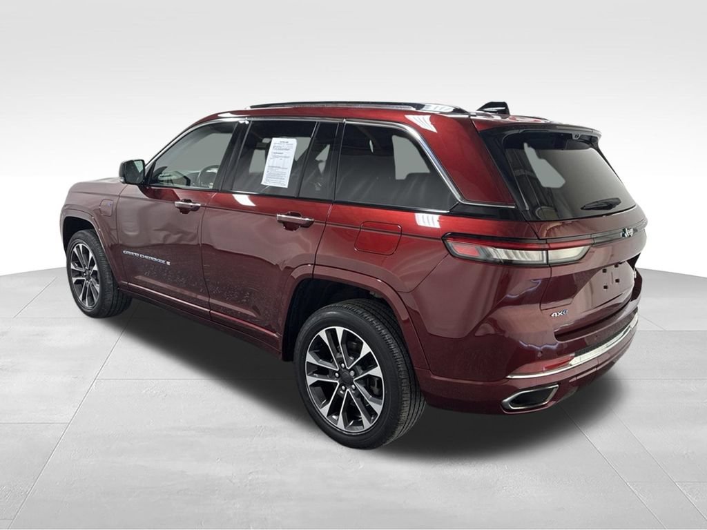 Used 2022 Jeep Grand Cherokee Overland w/ Advanced Protech Group III AWD/4WD image 9