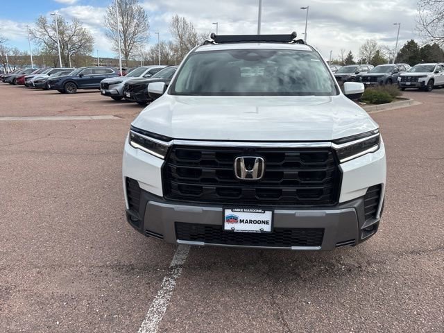 New 2026 Honda Pilot Touring image 2