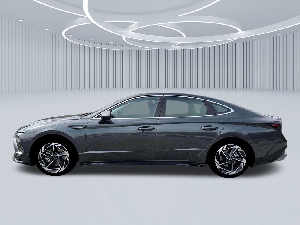 New 2026 Hyundai Sonata SEL FWD image 3