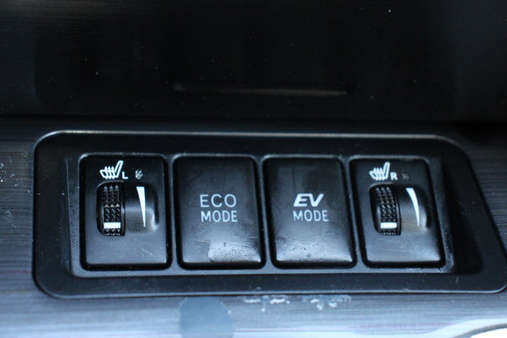 Used 2014 Toyota Camry XLE w/ Leather Package image 26